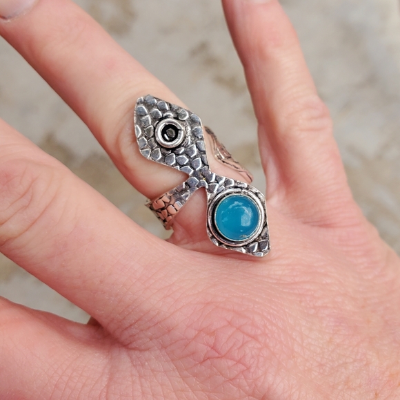 New Unique Chalcedony Open Cuff Silver Ring. - Picture 11 of 16